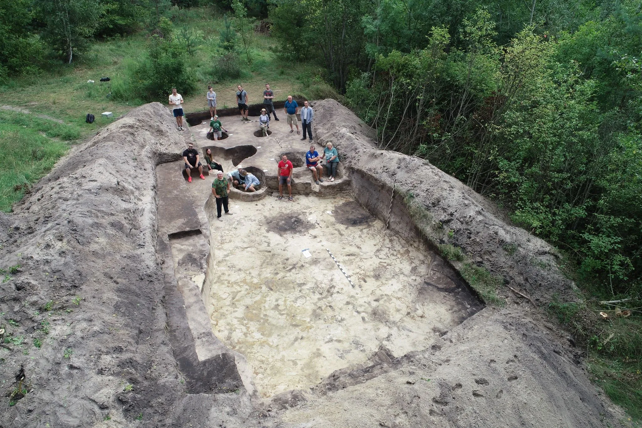 «Тут ще на сотні років роботи», – директор Більського городища про розкопки стародавнього поселення на Полтавщині