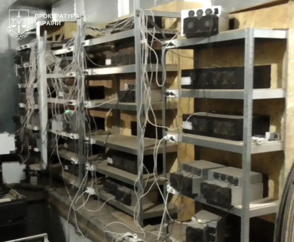 На Полтавщині місцевого жителя обвинувачують у викраденні електроенергії на понад 1,6 мільйона гривень