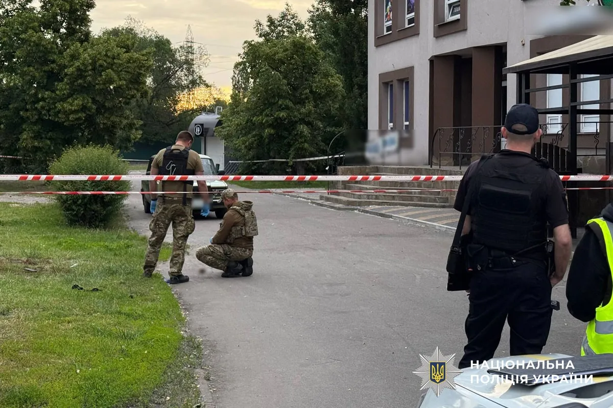 Внаслідок вибуху в Горішніх Плавнях госпіталізували двох чоловіків