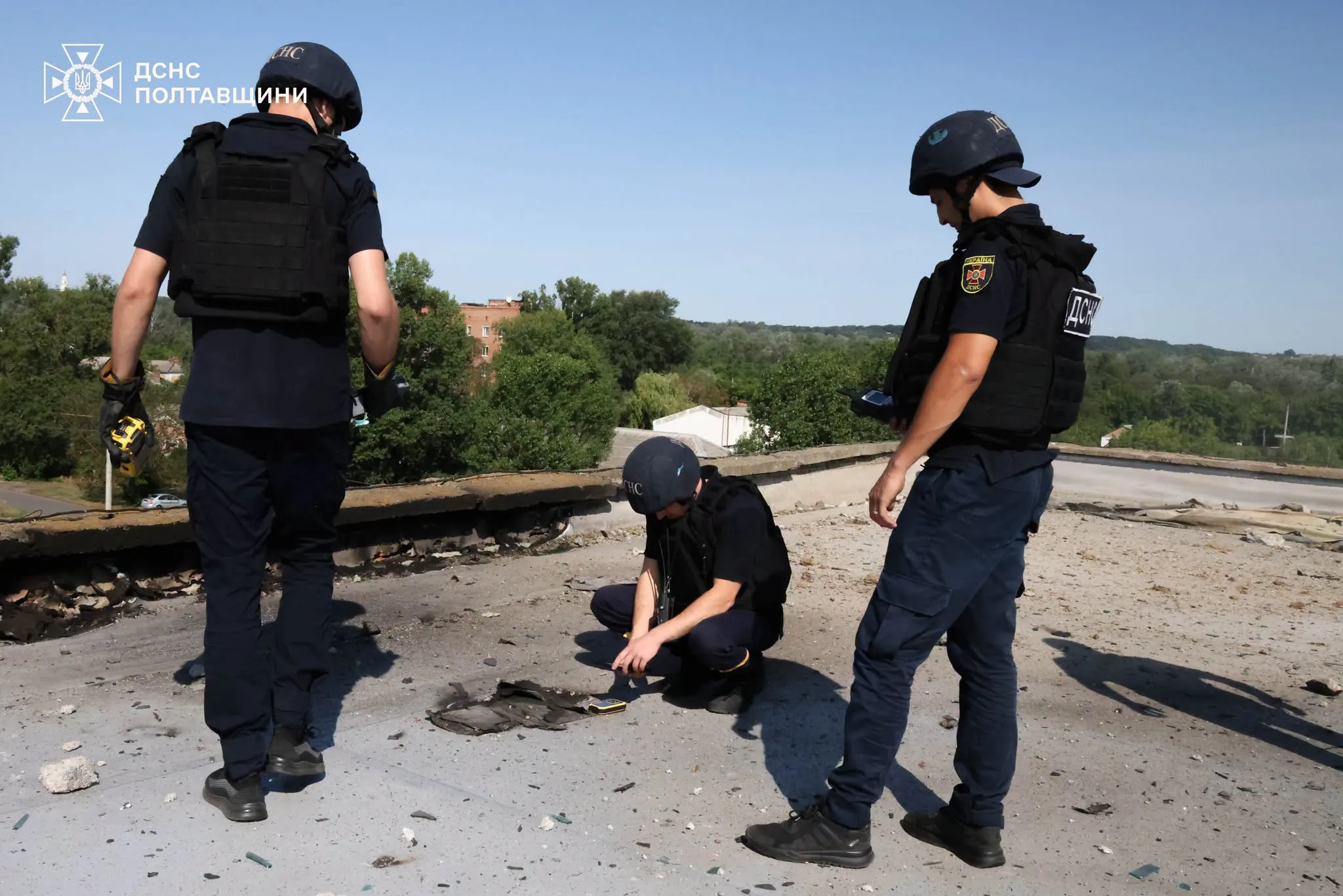 Внаслідок ранкової атаки на Полтавщину постраждали троє людей