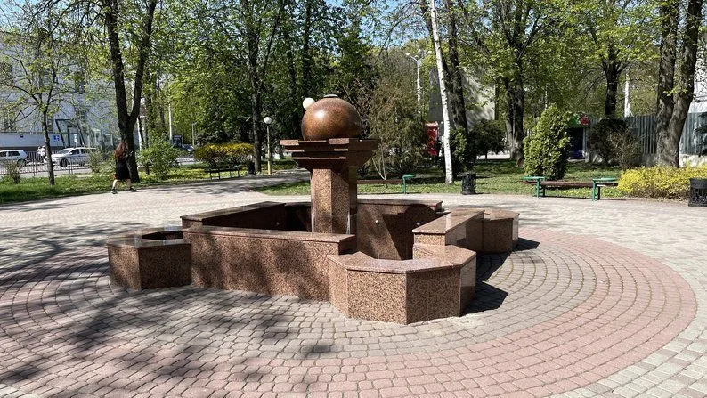 Запуск фонтанів, дорожній ремонт та зливова каналізація: актуальні питання сфери ЖКГ Полтави