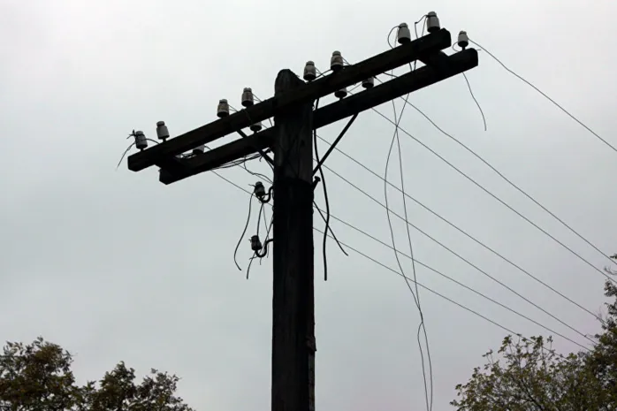 Негода на Полтавщині: декілька населених пунктів залишилися без світла