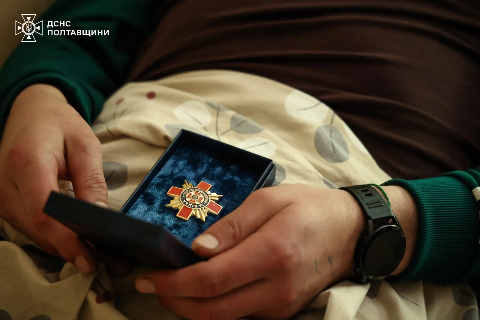 Рятувальники, які ліквідовували наслідки атаки на Полтавщину, отримали нагороди