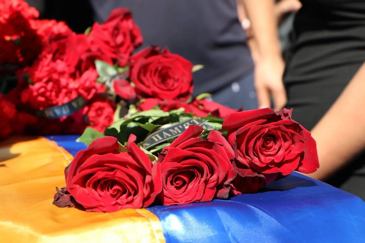 У Полтаві попрощалися з трьома полеглими воїнами