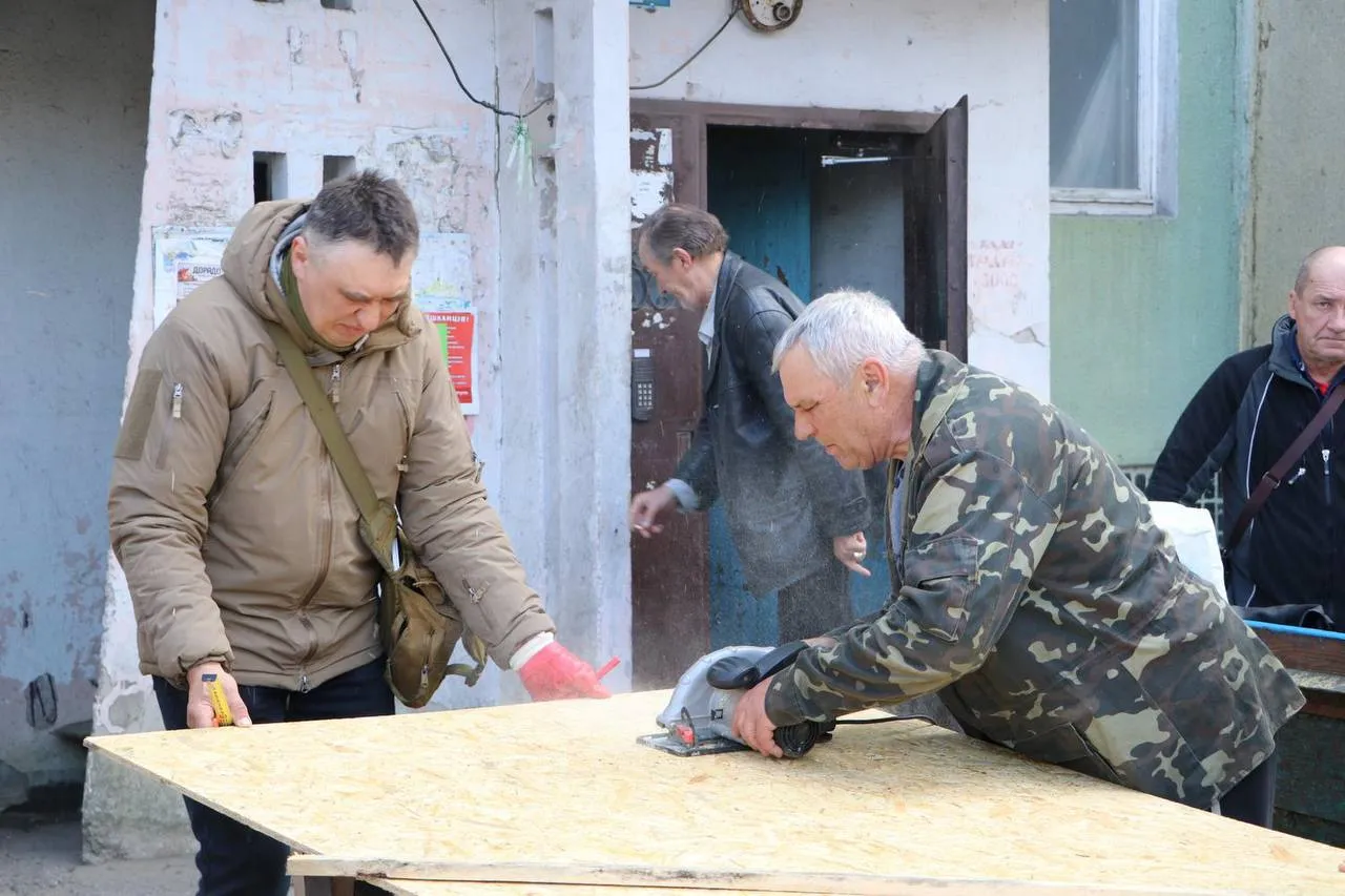 Обстріл Полтави: вже зафіксували 14 пошкоджених об’єктів і понад 400 вибитих вікон