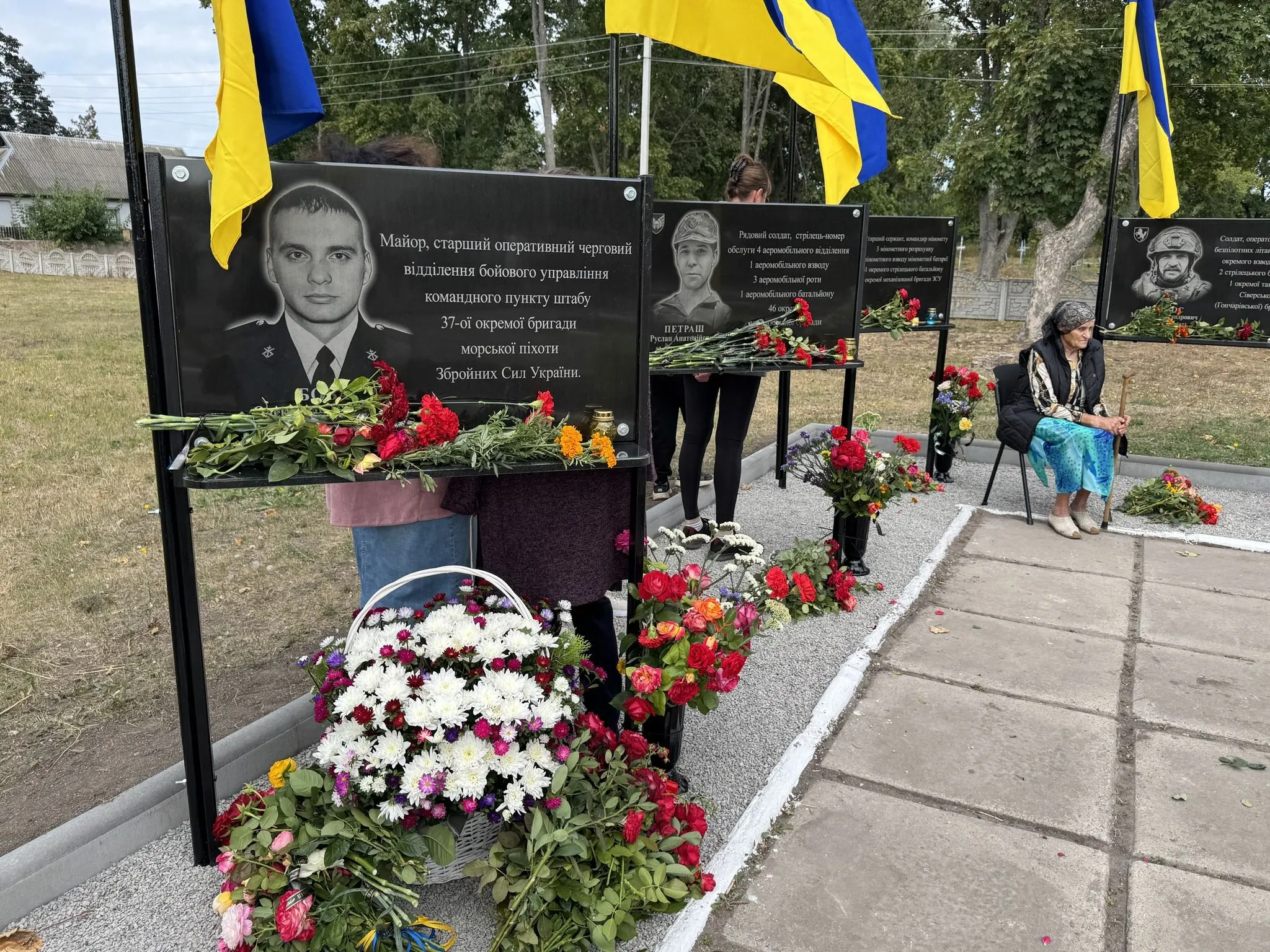 У Хорольській громаді відкрили Алею Слави