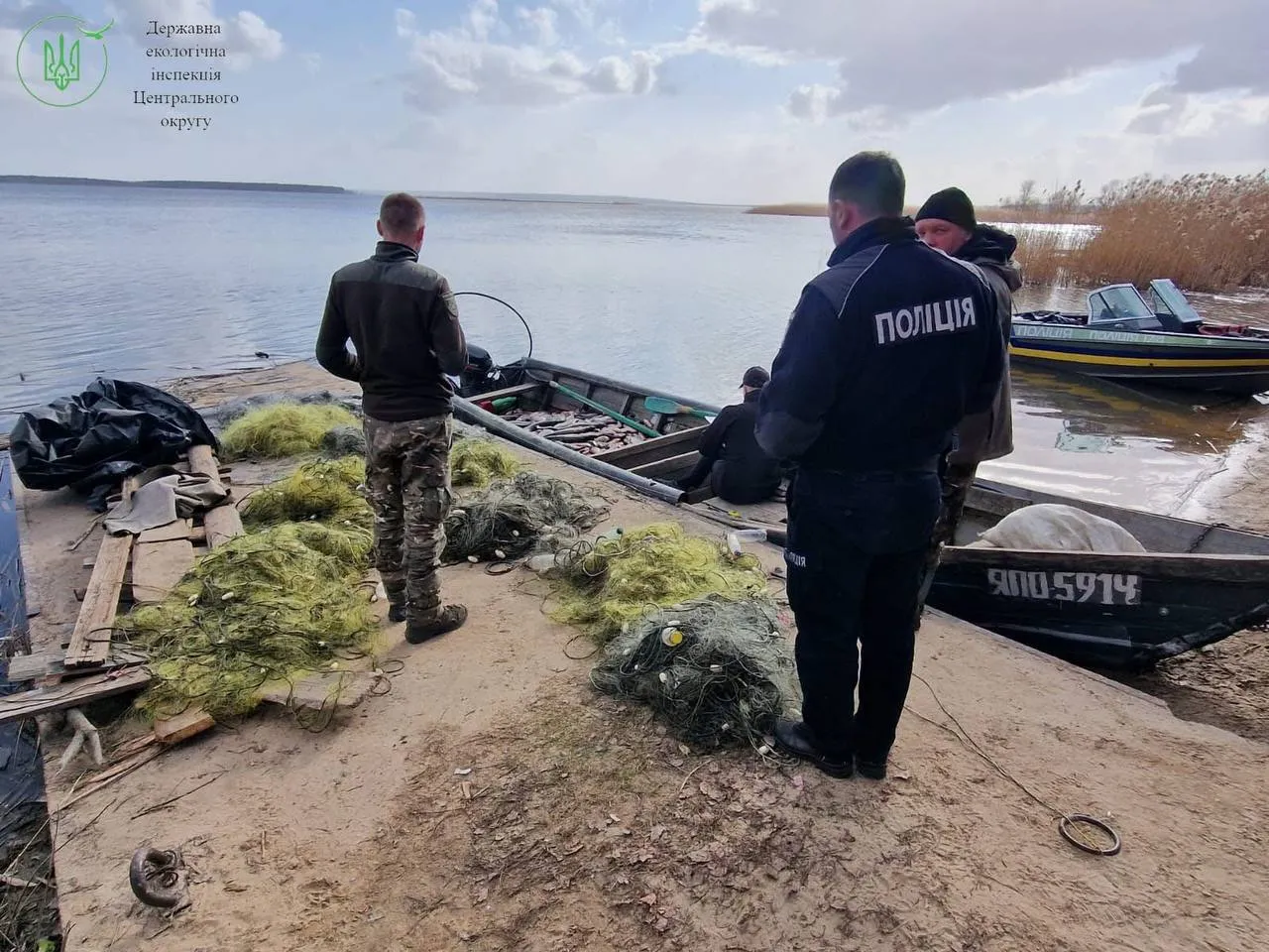 На Полтавщині викрили незаконний вилов риби у регіональному парку