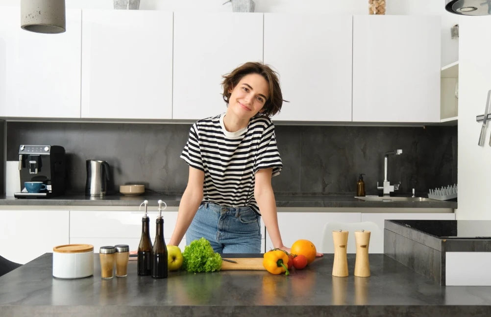 ?php the_title(); ?>