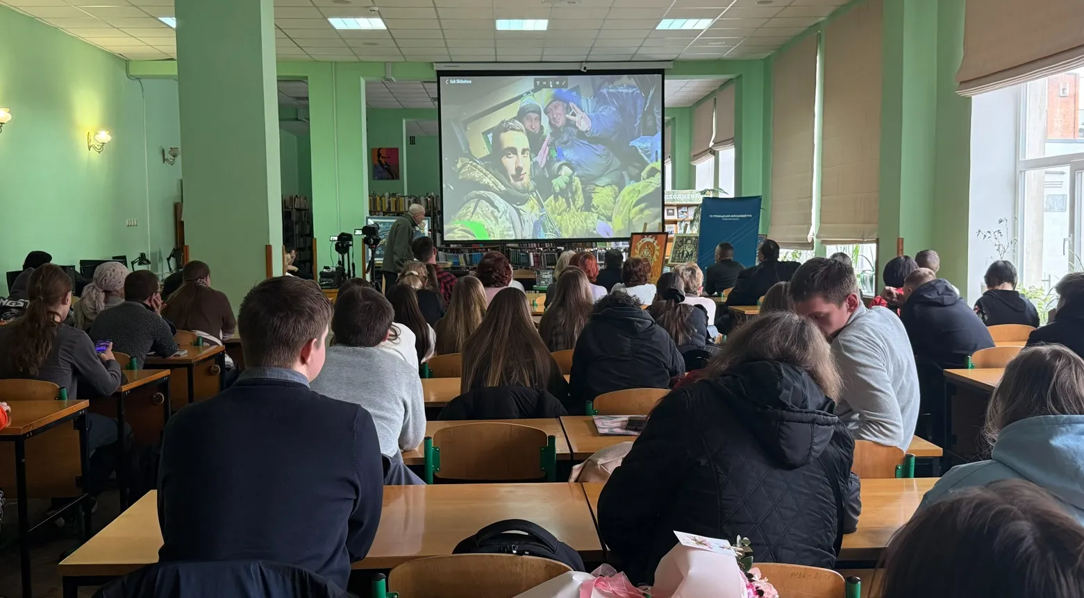 «Спалахи під Бахмутом»: у Полтаві презентували книгу ветерана російсько-української війни