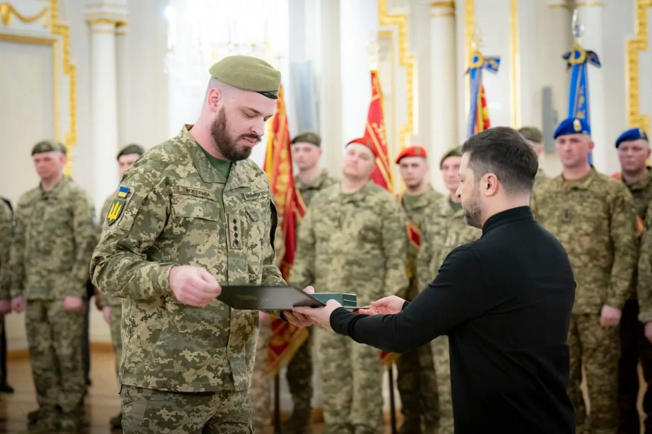 Герой України з Полтавщини втретє отримав «Хрест бойових заслуг»