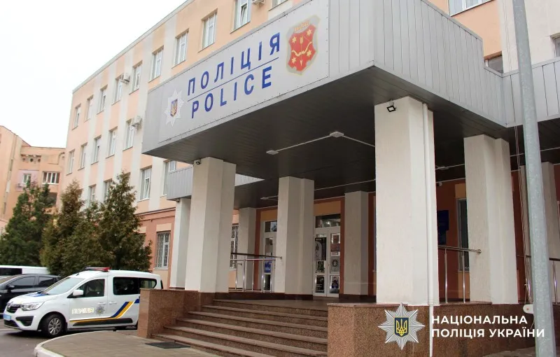 У центрі Полтави сталася бійка, в якій чоловік отримав тяжкі поранення