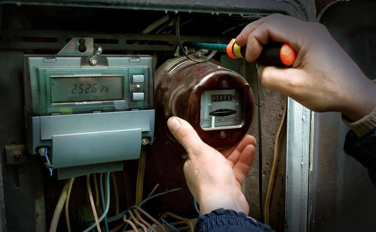 На Полтавщині за рік встановили майже 25 тисяч багатотарифних електролічильників