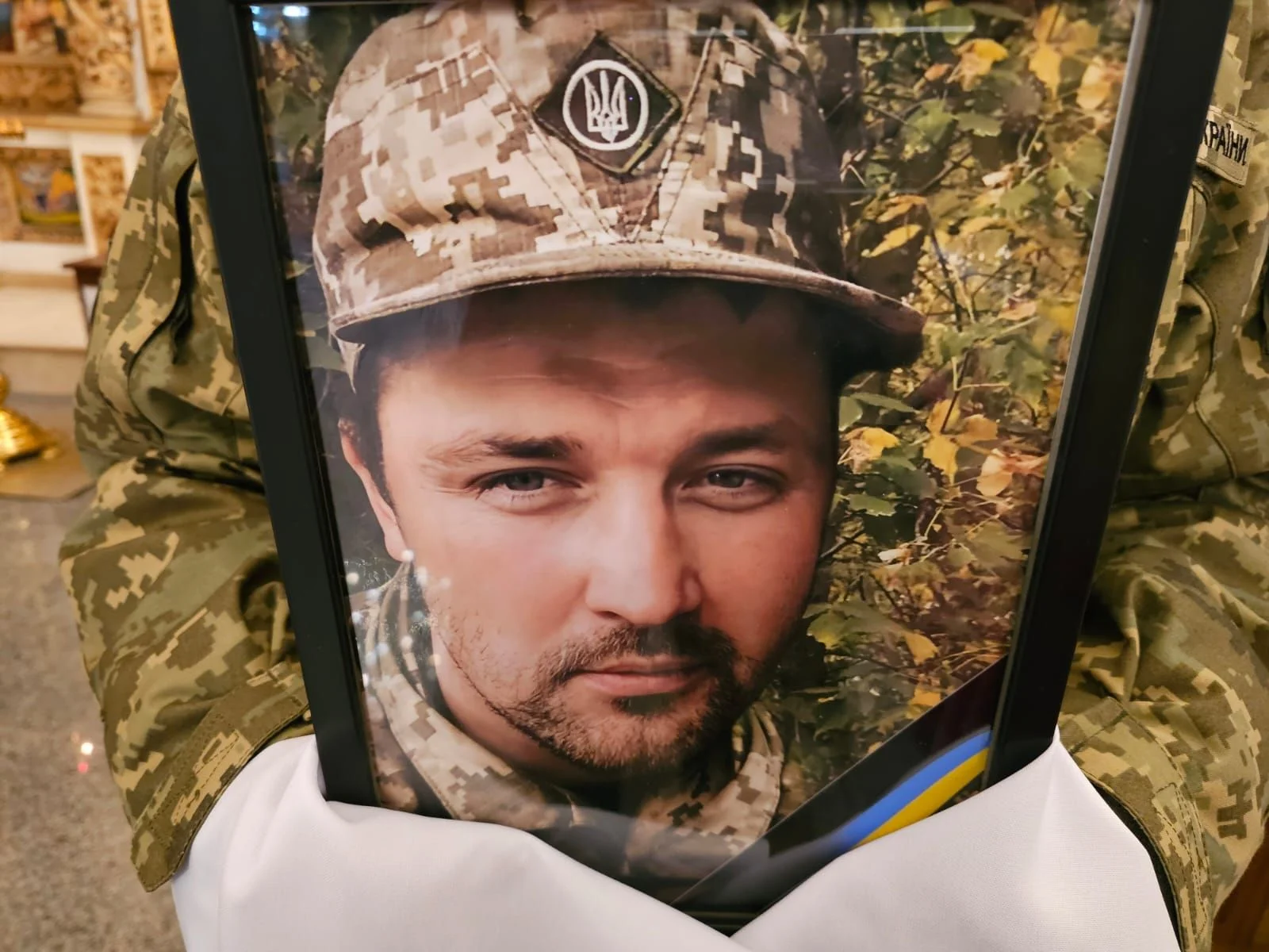 У Полтаві попрощалися з полеглим воїном