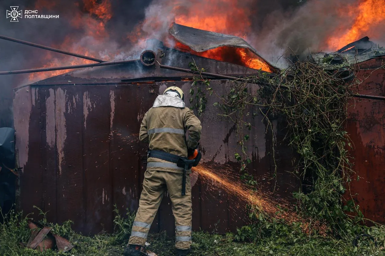 Внаслідок російської атаки в Полтавському районі поранені 12 людей. ОНОВЛЕНО