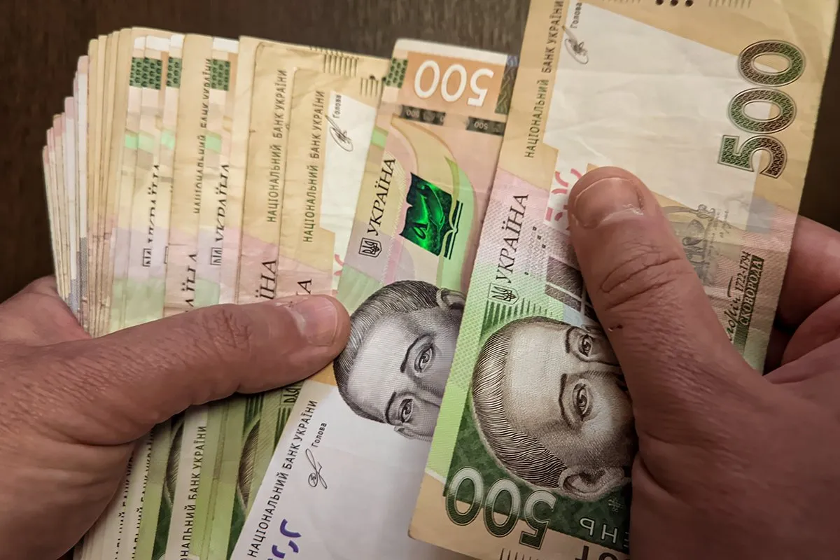 Двох жителів Полтавського району засудили за ухилення від сплати аліментів