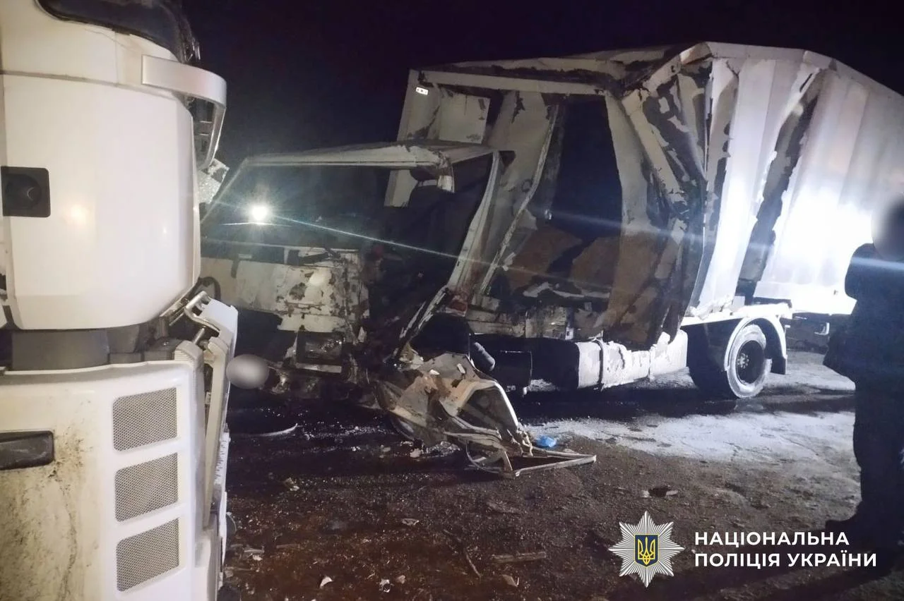 ДТП за участю двох вантажівок на Полтавщині