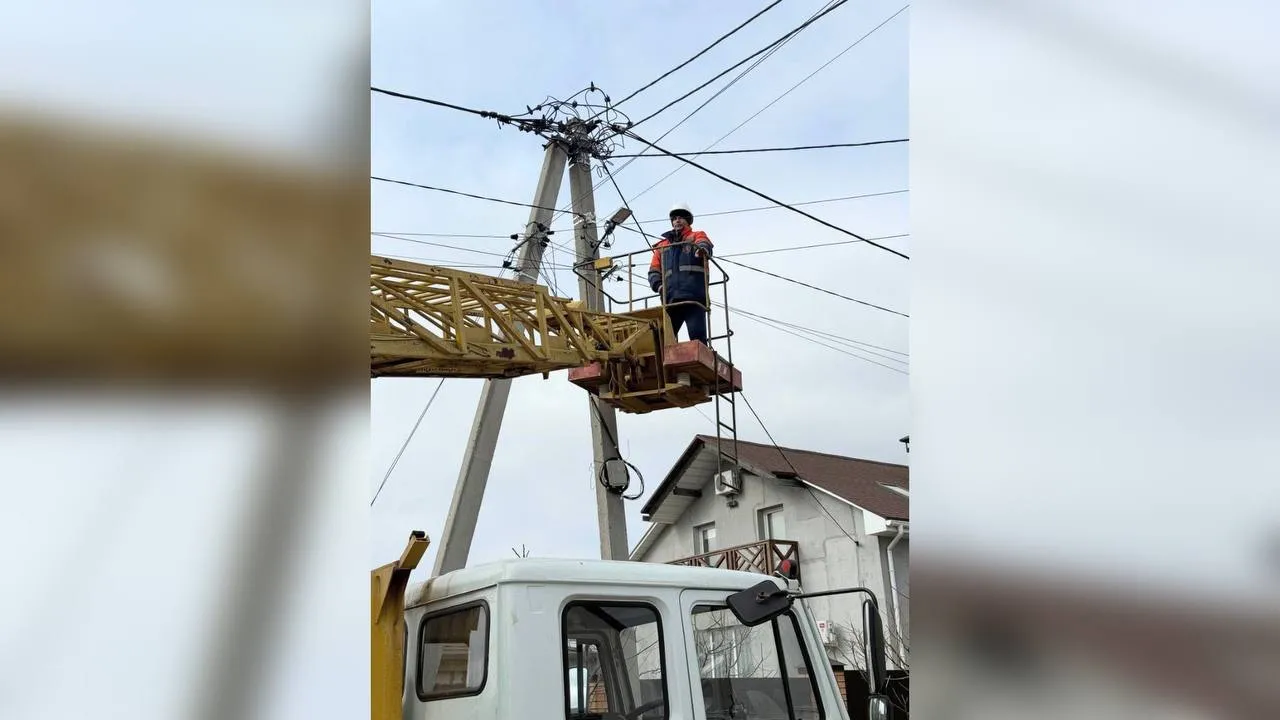 У Полтаві освітлили провулок Левка Мацієвича
