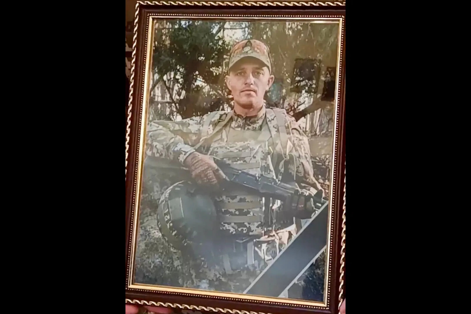 У Полтаві попрощалися із загиблим захисником