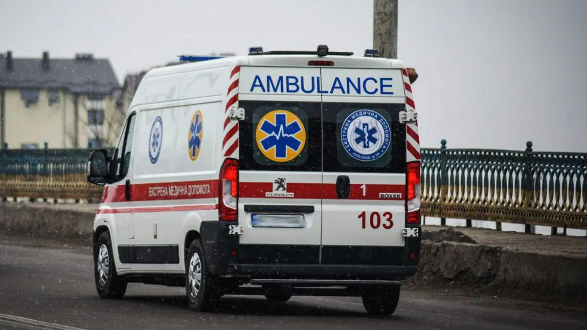 На Полтавщині дитина випала з сьомого поверху
