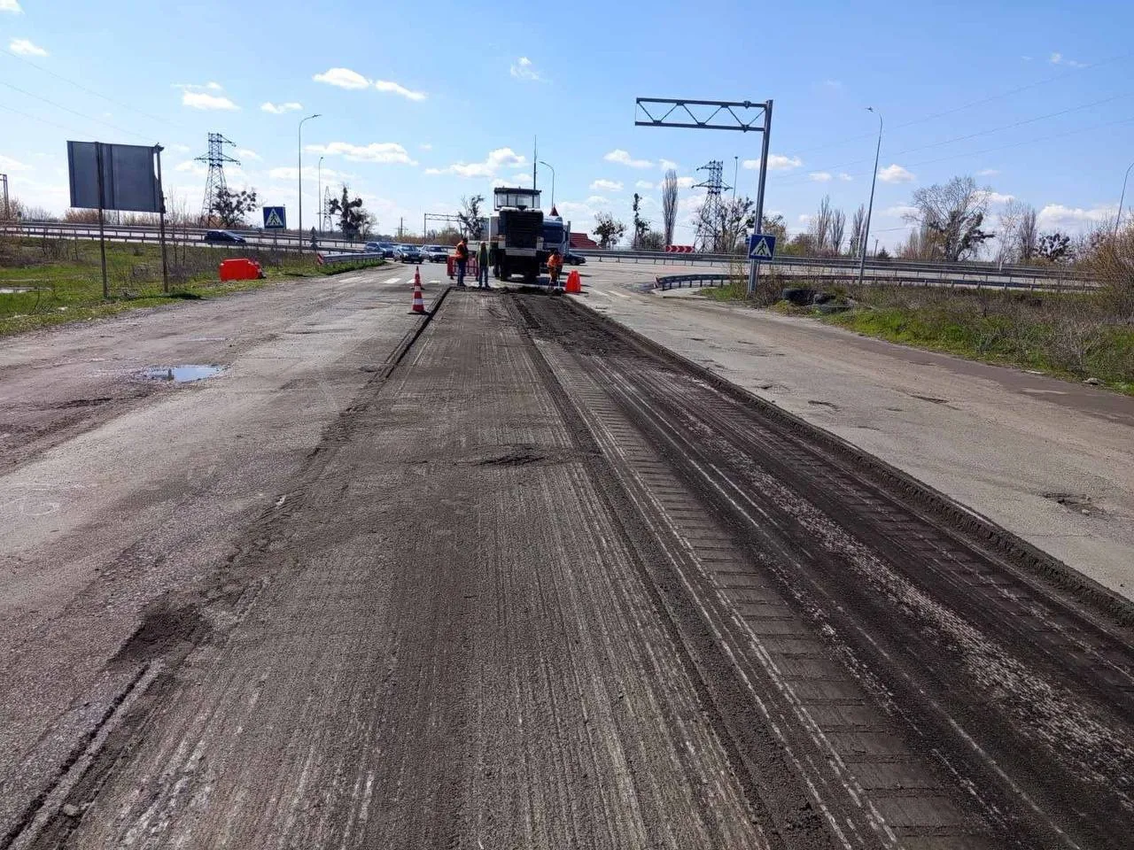 На Полтавщині розпочали ремонт важливої автодороги