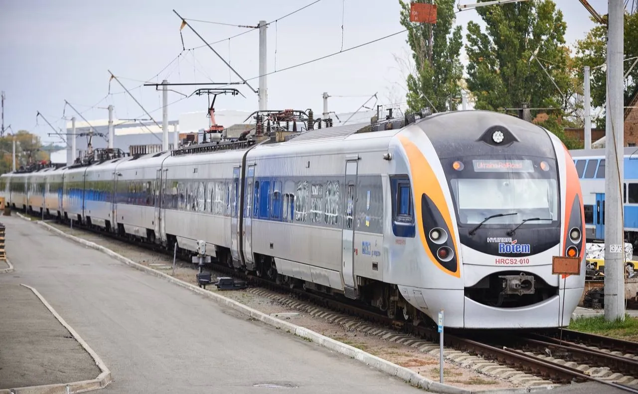 Інтерсіті Київ – Харків курсуватиме лише до Полтави