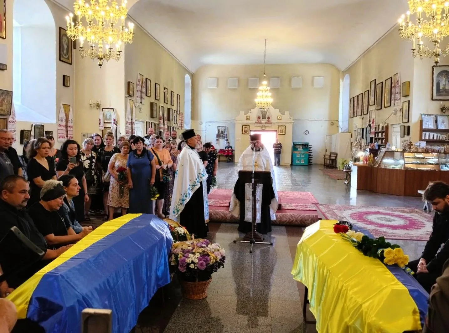 У Полтаві попрощалися з полеглими захисниками