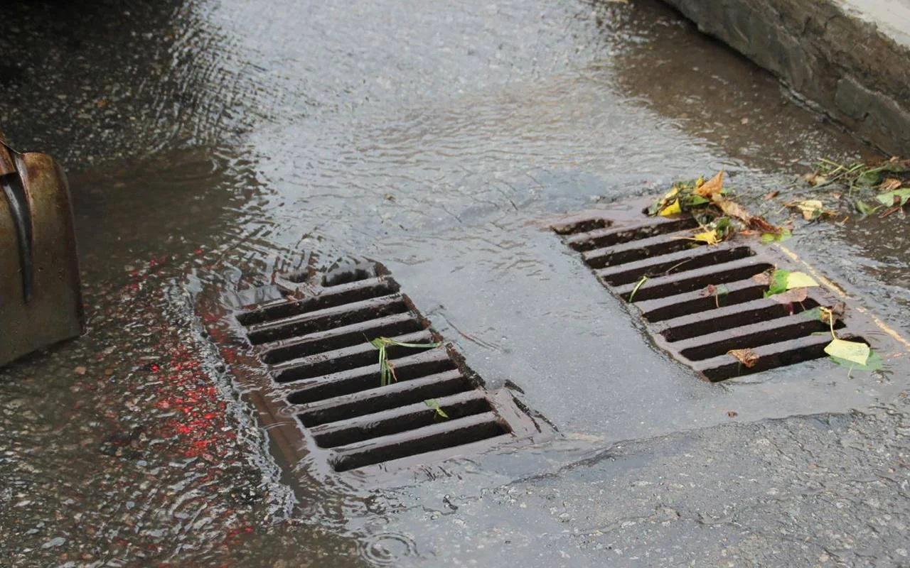 У Полтаві оголосили 15-мільйонний тендер на ремонт і очищення зливової каналізації