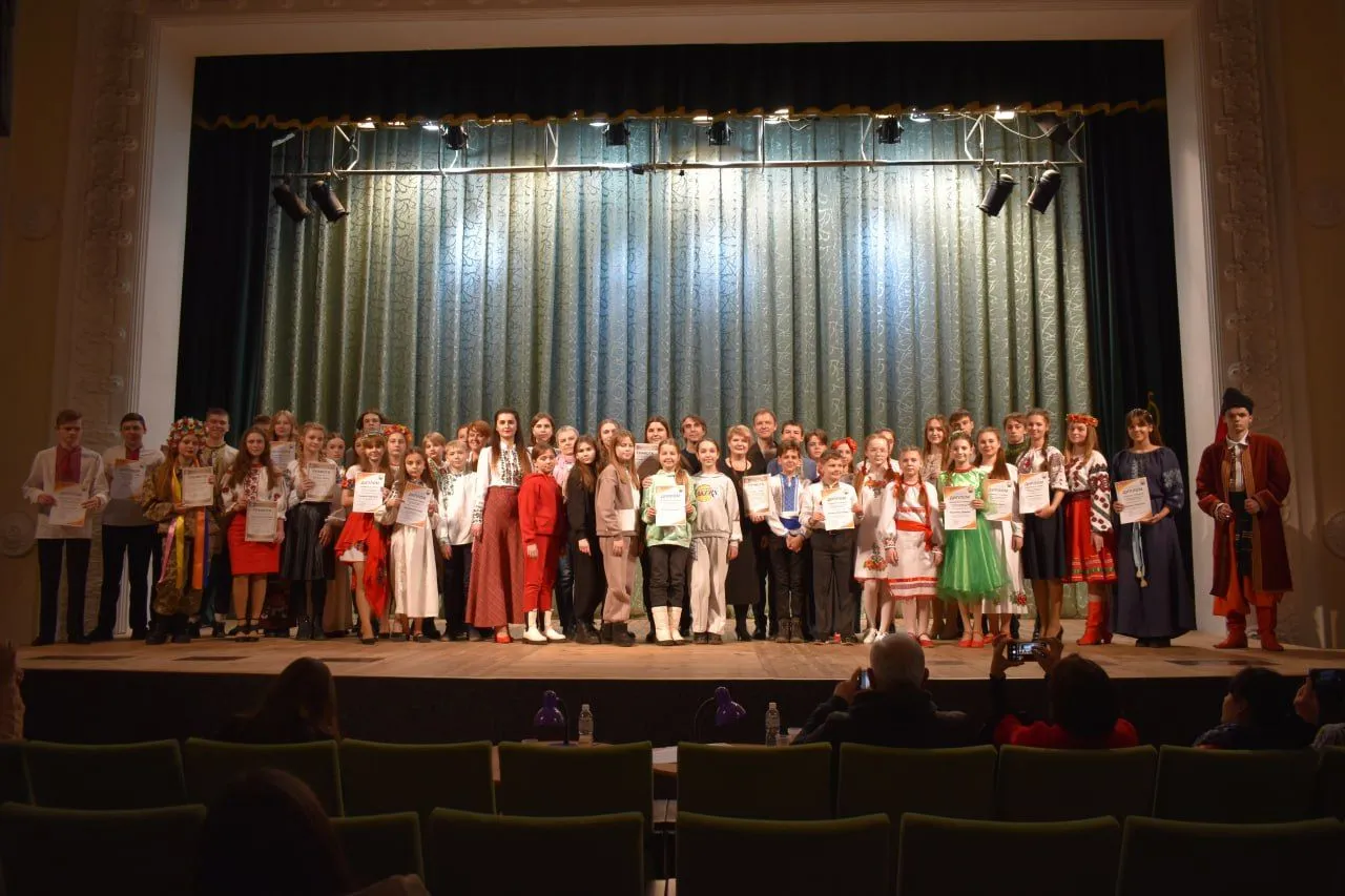 У Полтавському ОЦЕВУМІ відбувся шостий обласний конкурс читців «Тарасовими шляхами»