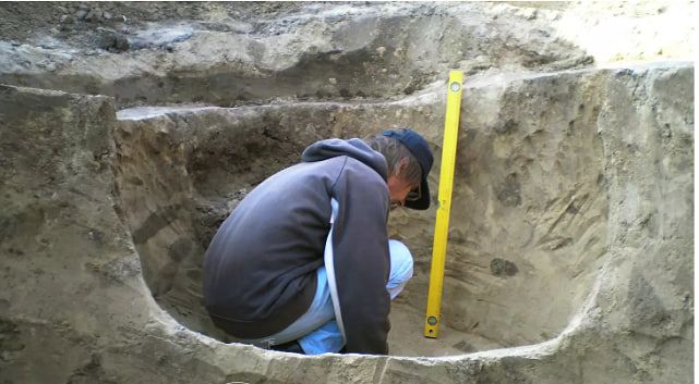 У Гребінківському похованні шаманки археологи знайшли стародавні ритуальні посудини