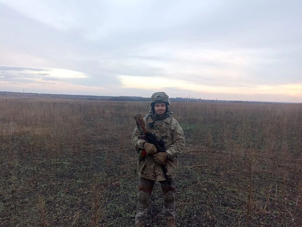 «Фронт тримається на вмотивованих людях»: доброволець «Турист» понад два роки захищає Україну