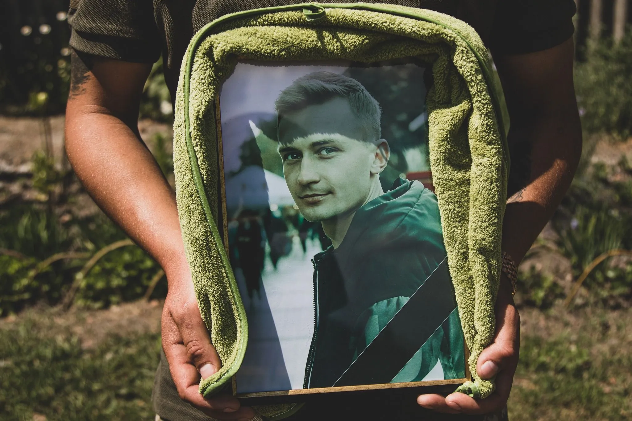 У Миргороді попрощалися з полеглим льотчиком