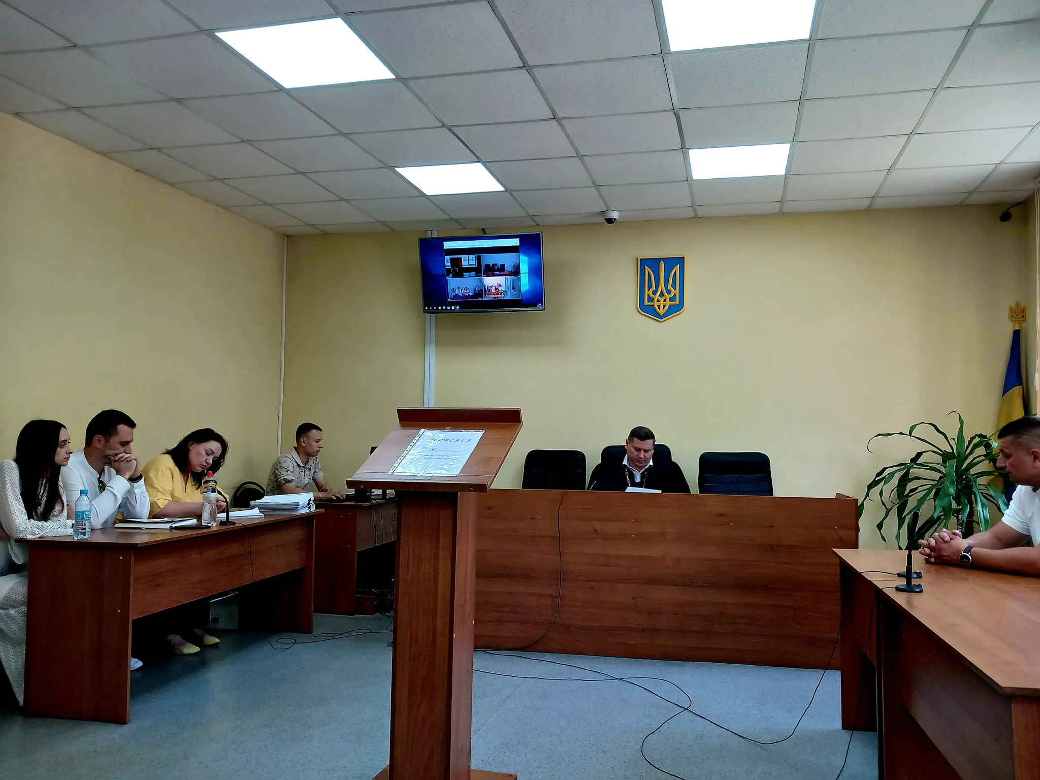 Справа щодо погроз полтавській журналістці: сторона обвинуваченого затягує процес?