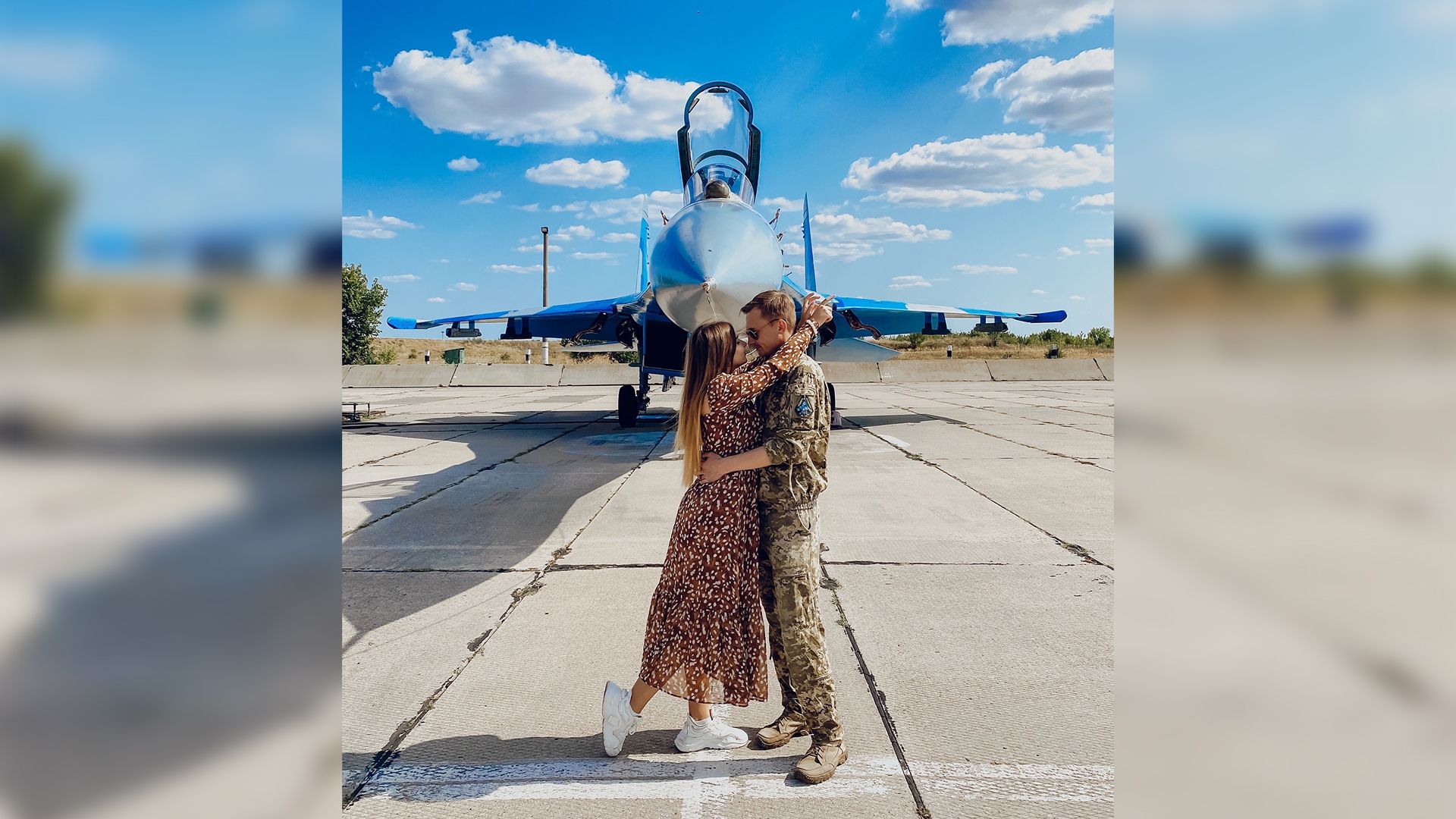 «Майже 3 місяці минуло з моменту його загибелі, а в мене ще стадія заперечення», – дружина Героя України, пілота Дениса Василюка