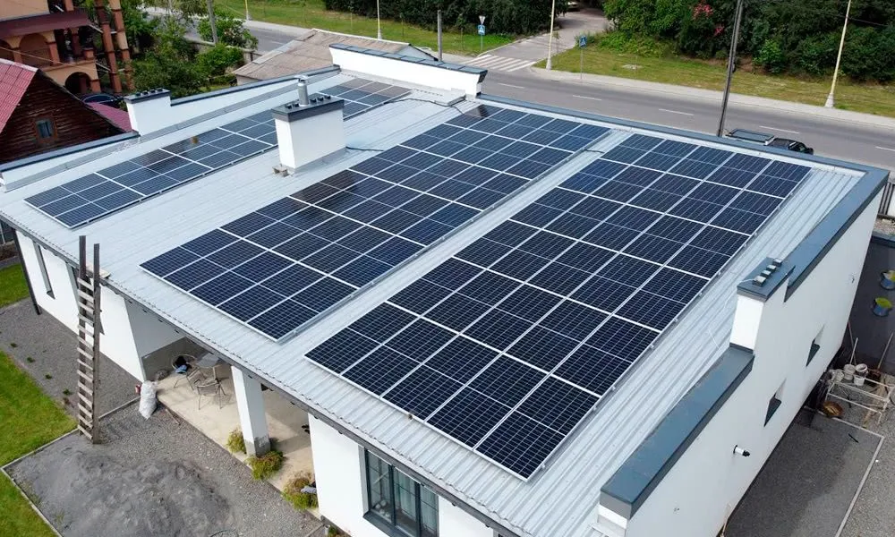 Жителі Полтавщини можуть взяти безпроцентний кредит на купівлю сонячних панелей чи отримати грант