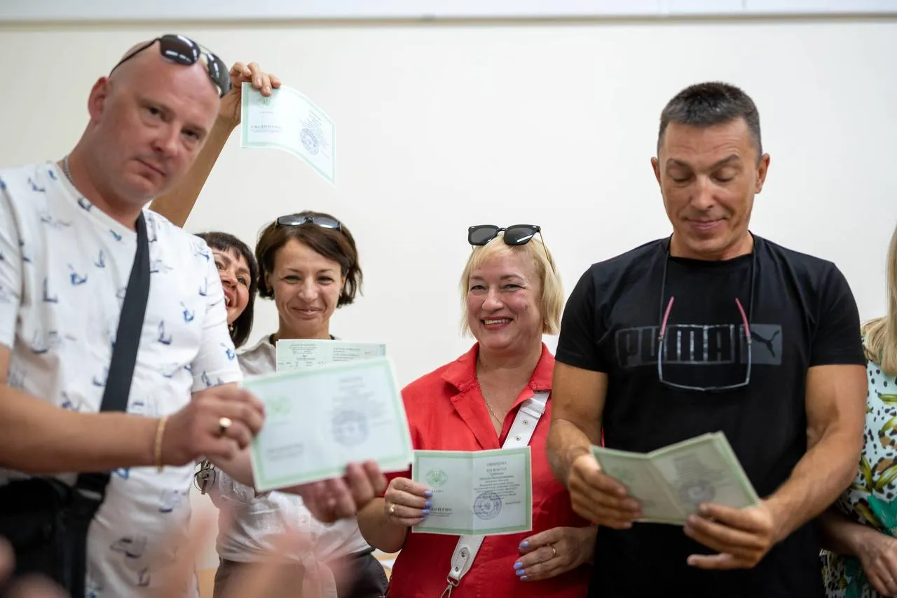 У Полтаві завершила навчання перша за одинадцять років група водіїв тролейбусів