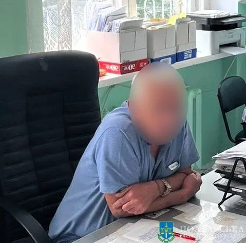 Підозрюваного у хабарництві голову МСЕК відсторонили від посади