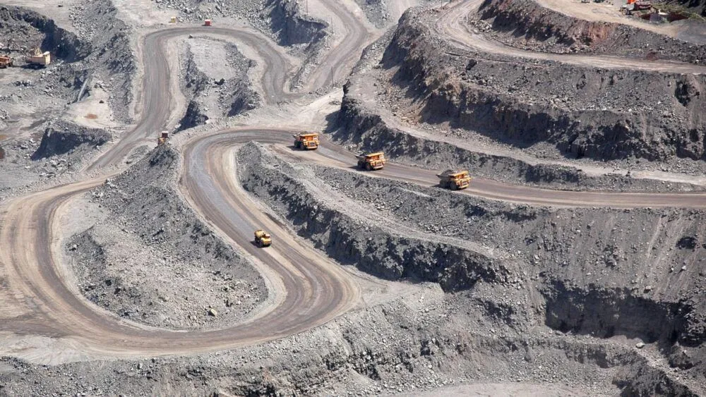 Якими корисними копалинами багата Полтавщина і чи можливо залучити іноземних інвесторів під час війни