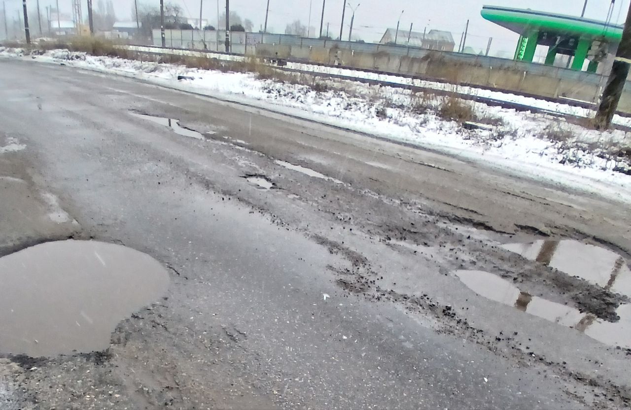 Гроші, передбачені на зимове утримання полтавських вулиць, можуть спрямувати на ремонт доріг