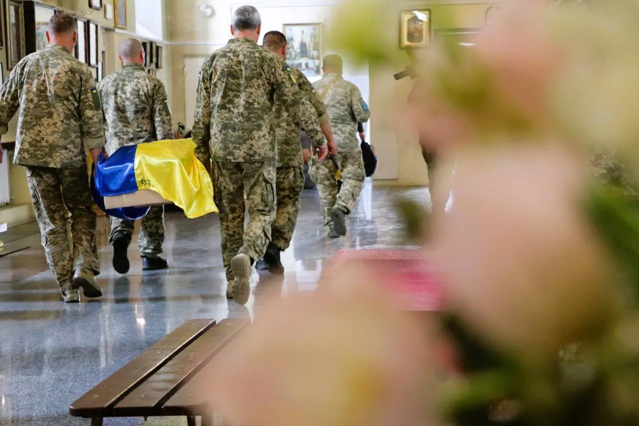 Шість невідомих захисників повернулися в Полтаву на щиті