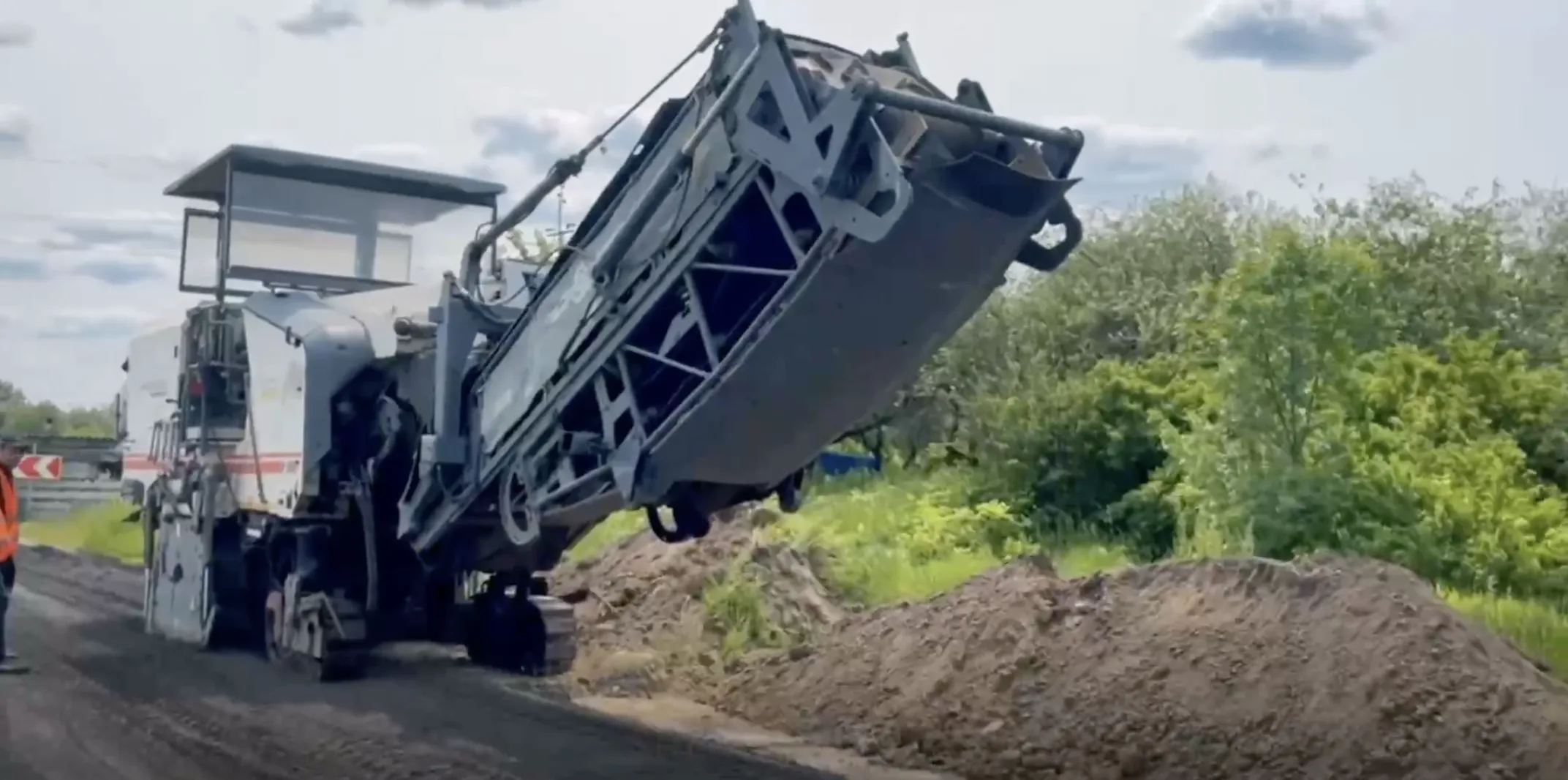 На Полтавщині розпочали ремонт ділянки дороги Білопілля – Гадяч