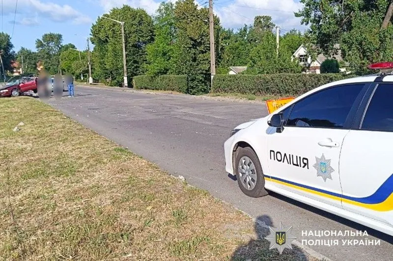 Внаслідок ДТП на Полтавщині госпіталізували двох людей