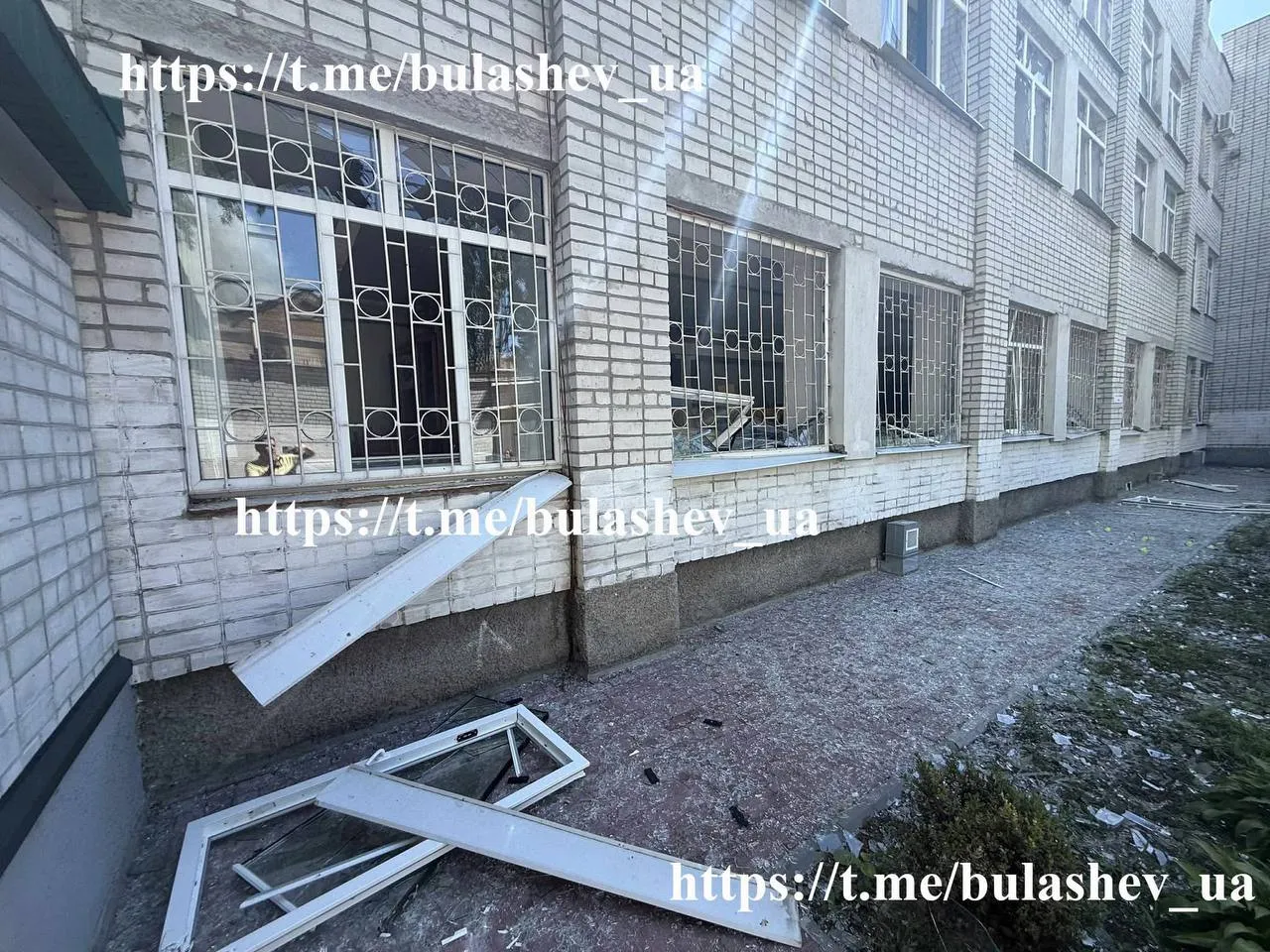 Удар по Кременчуцькому ТЦК: що наразі відомо про наслідки