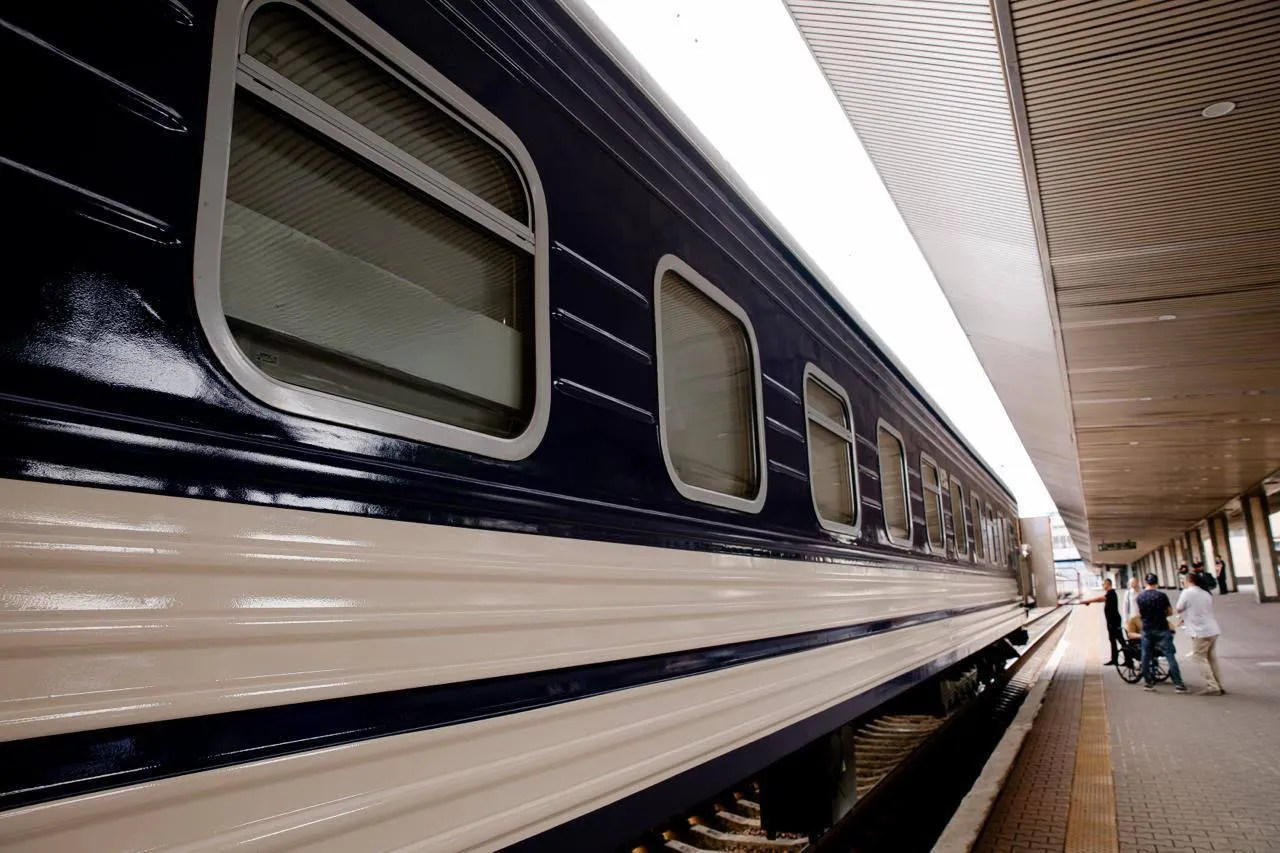 Пожежі на залізниці та затримка поїздів – росіяни вдарили по Полтавщині