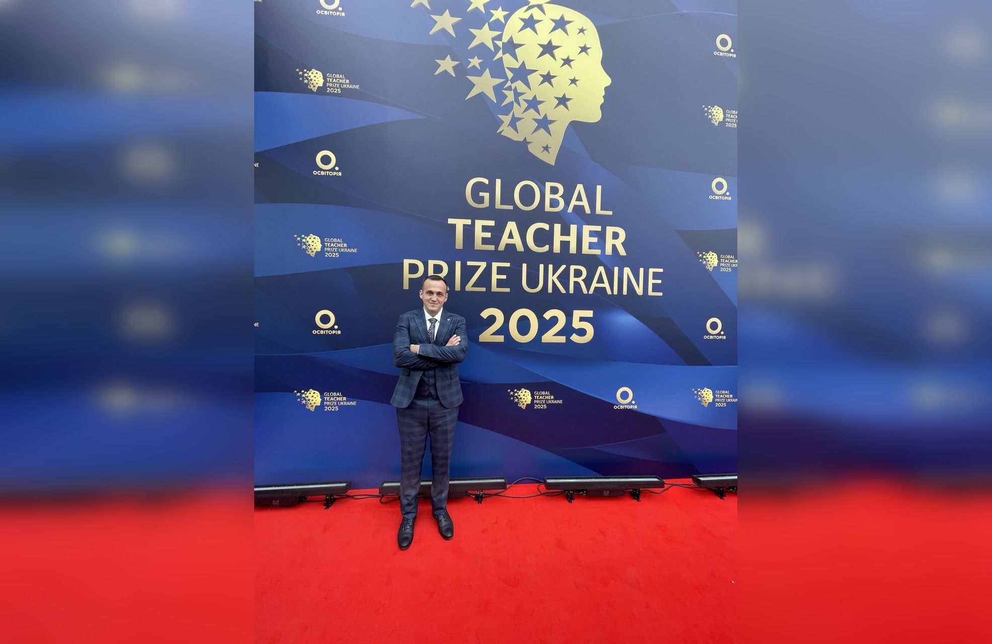 Учитель Розсошенської гімназії розробив для учнів освітній сайт і отримав 250 тисяч на його розвиток