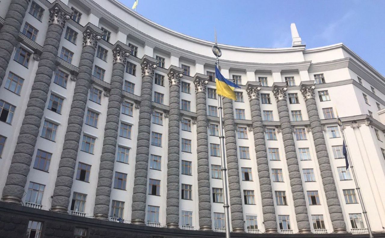 Уряд спрямував кошти на зміцнення обороноздатності Полтавщини та ремонт доріг в області