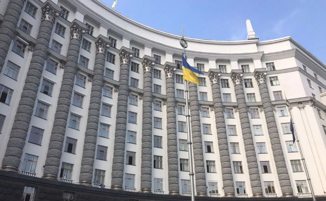 Уряд спрямував кошти на зміцнення обороноздатності Полтавщини та ремонт доріг в області