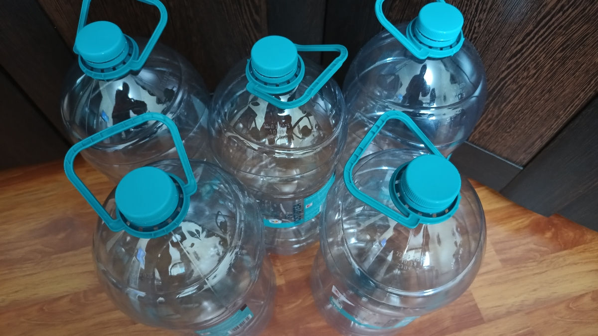 Частина Полтави на дві доби лишилась без водопостачання: де поповнити запас води