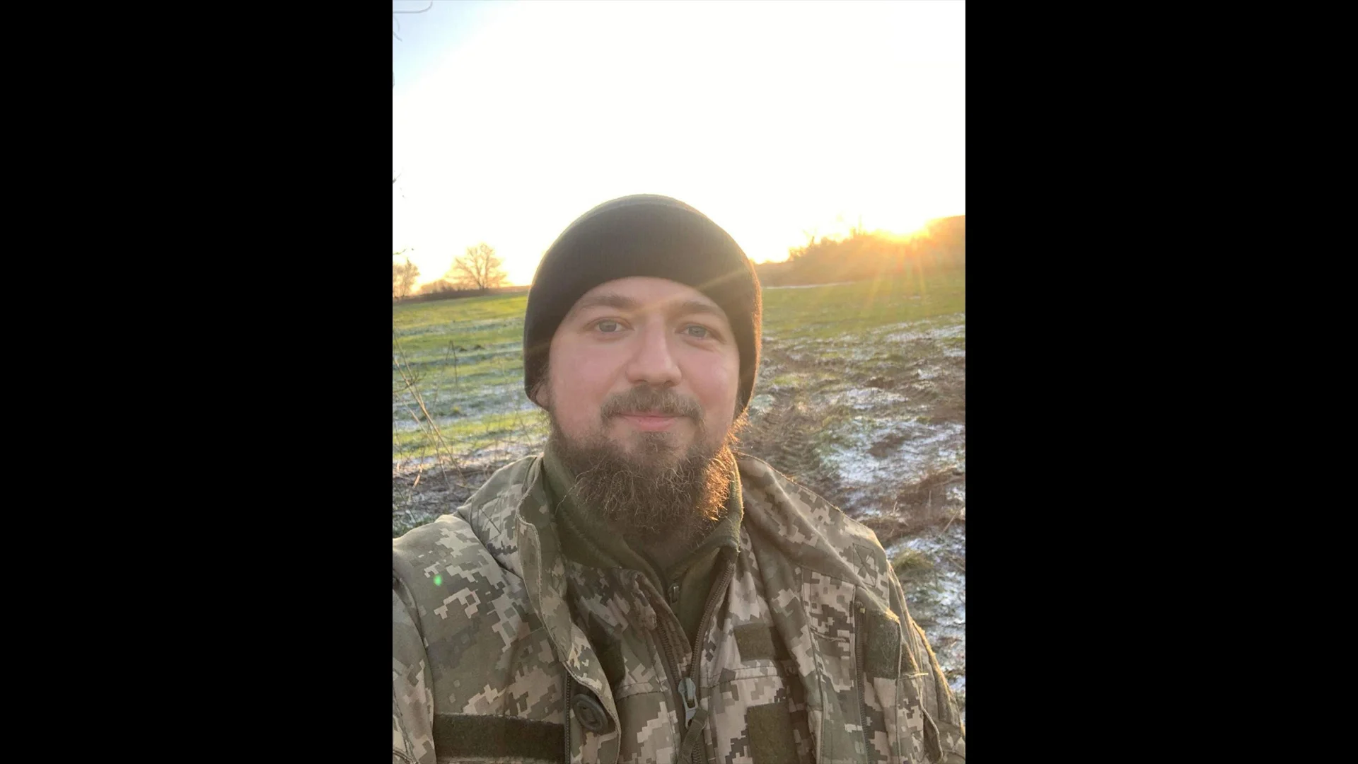 Воїн з Полтавщини повертається додому на щиті