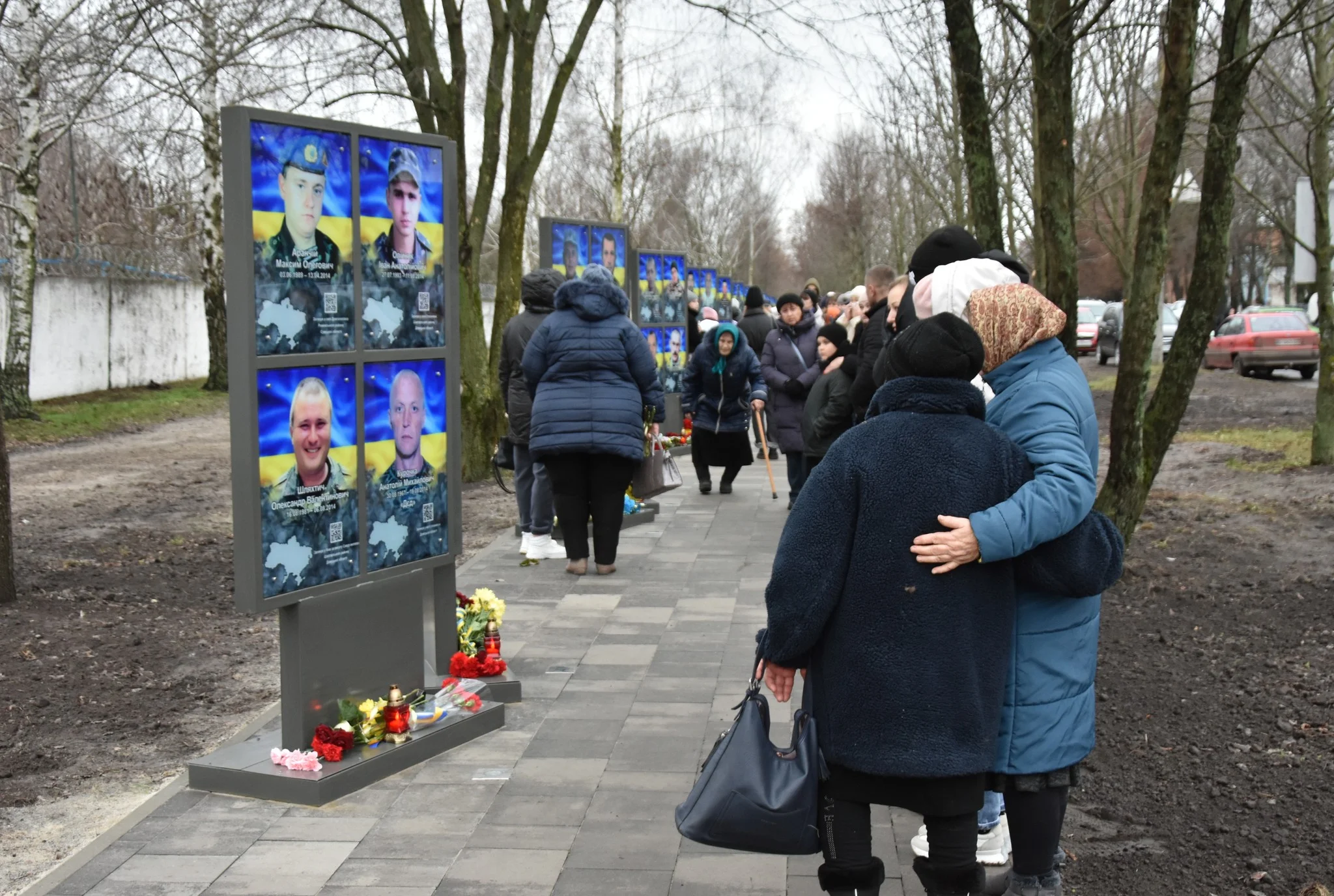 У громаді на Полтавщині відкрили Алею Слави