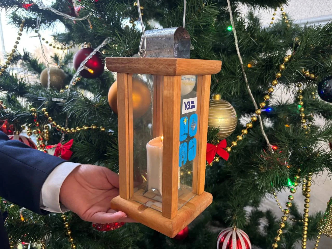 У Полтаву привезли Вифлеємський вогонь миру